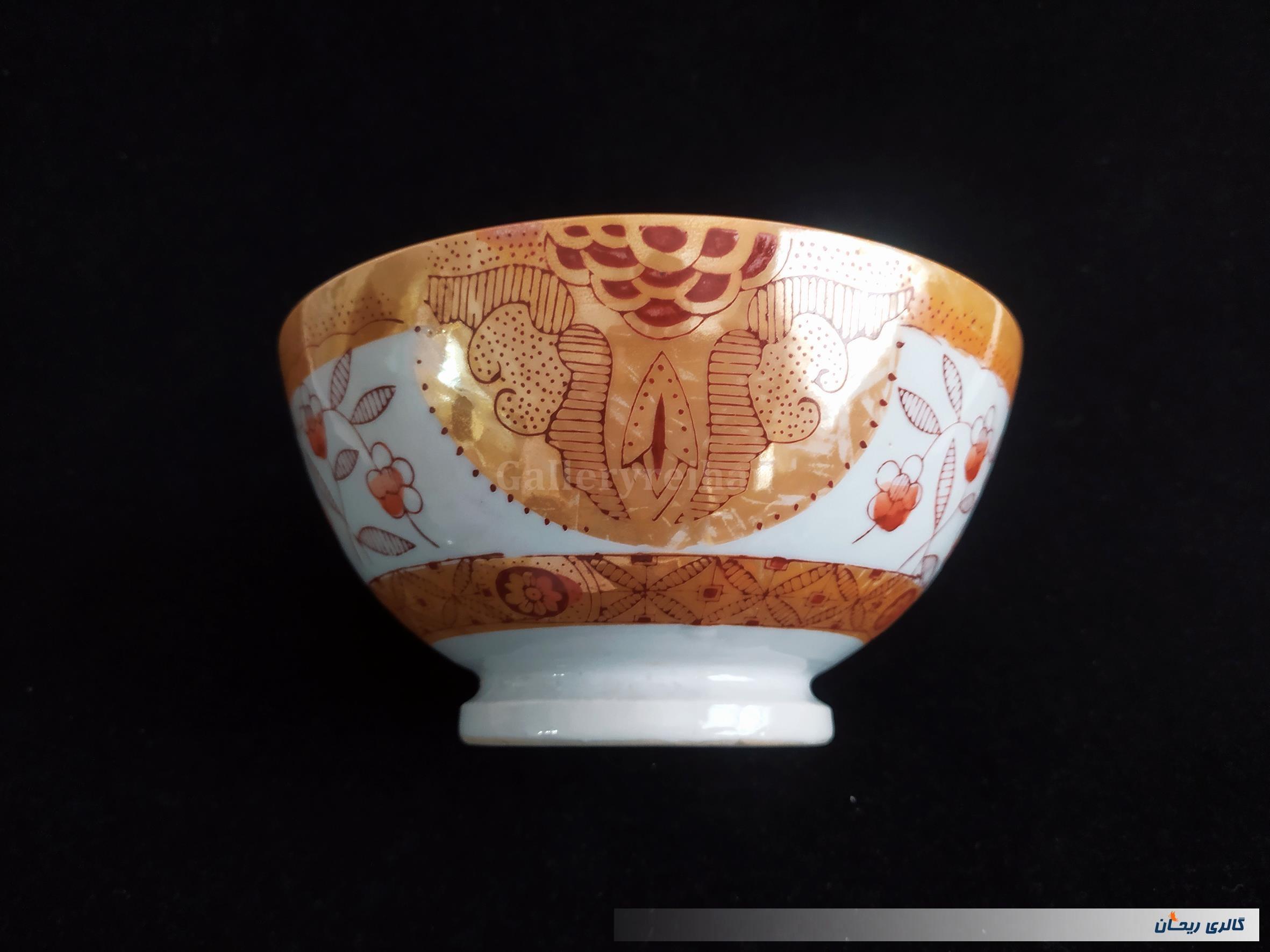 کاسه کمیاب حنایی تمیز و قدیمی قطر 18CM