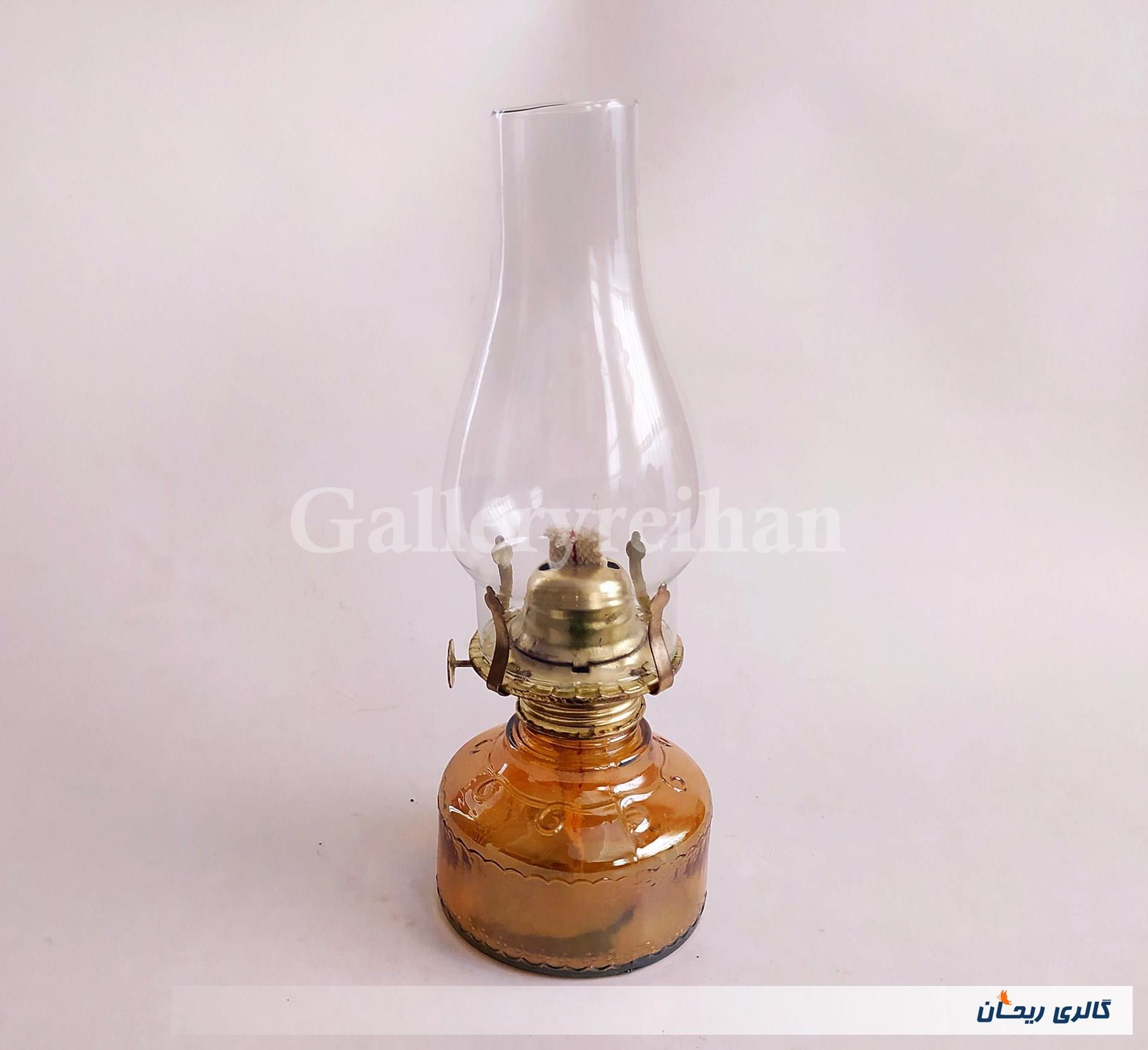چراغ نفتی آجری رنگ زیبا قابل استفاده 