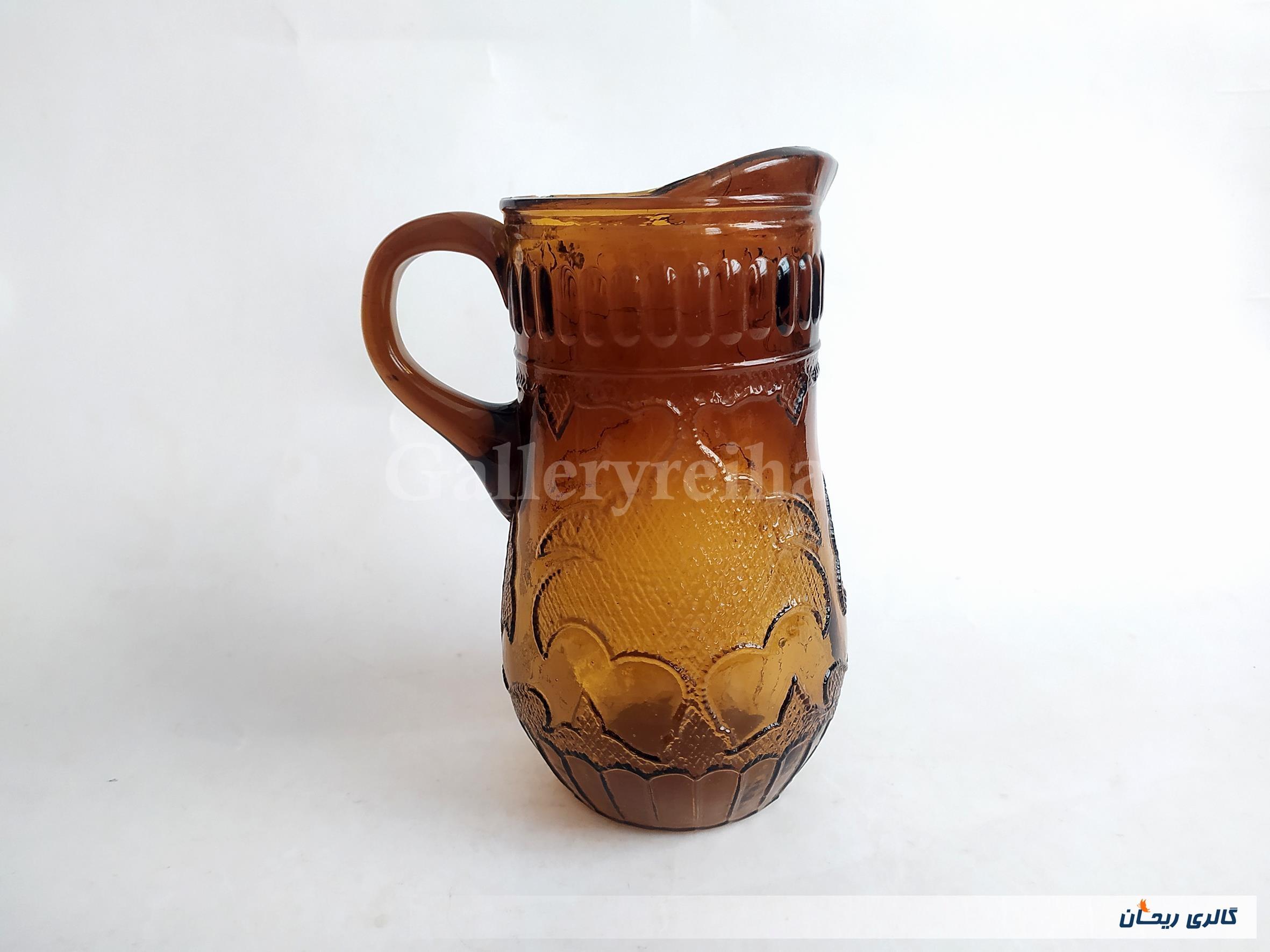 پارچ قدیمی سایز کوچک نقش برجسته قهوه ای 