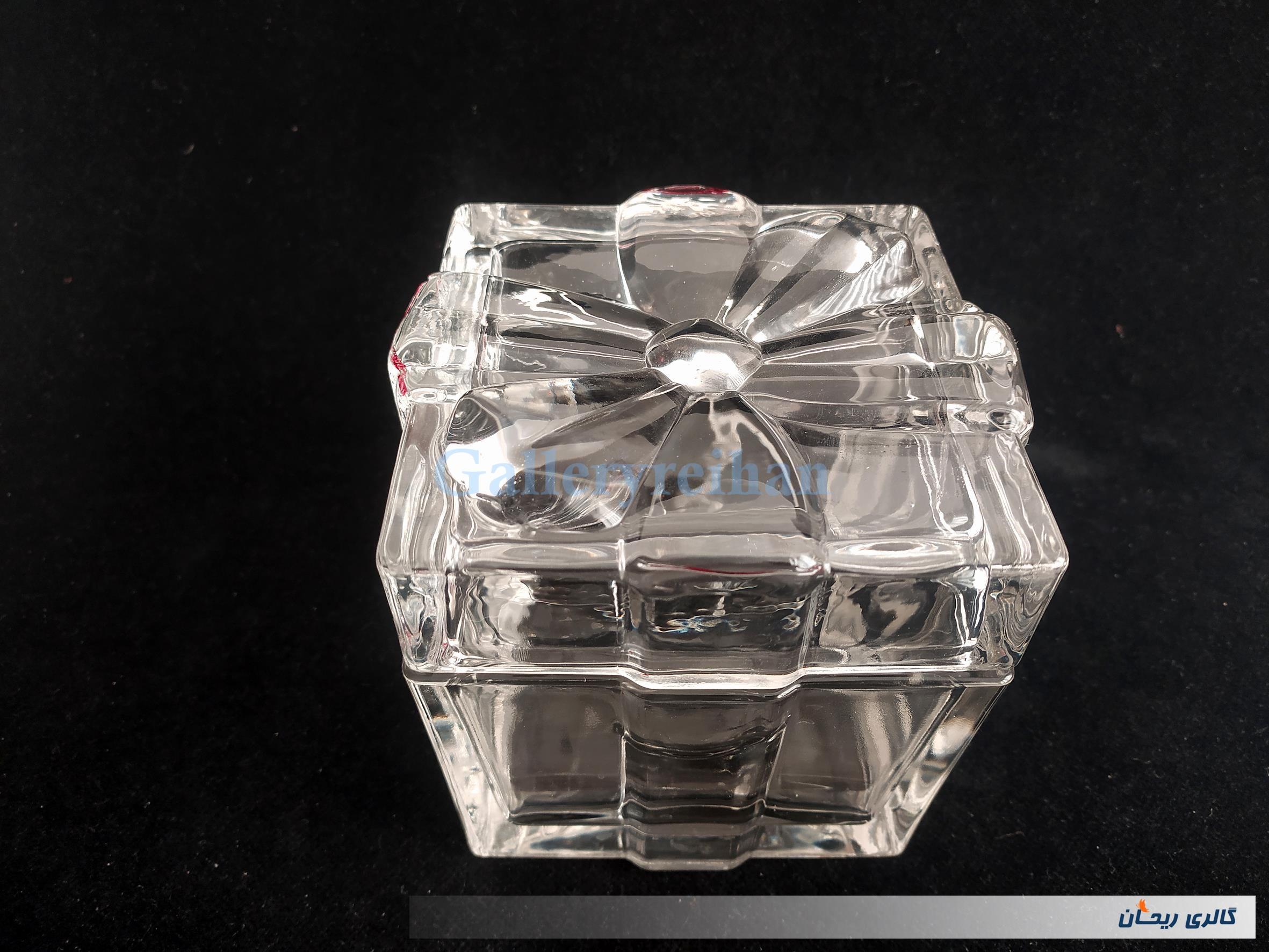 شکلات خوری بسیار زیبا و خاص طرح پاپیون 