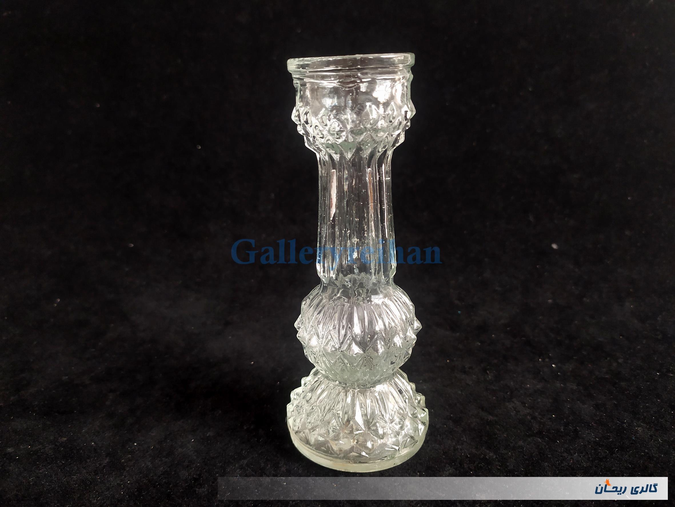 گلدان قدیمی و دکوری زیبا شیشه ای