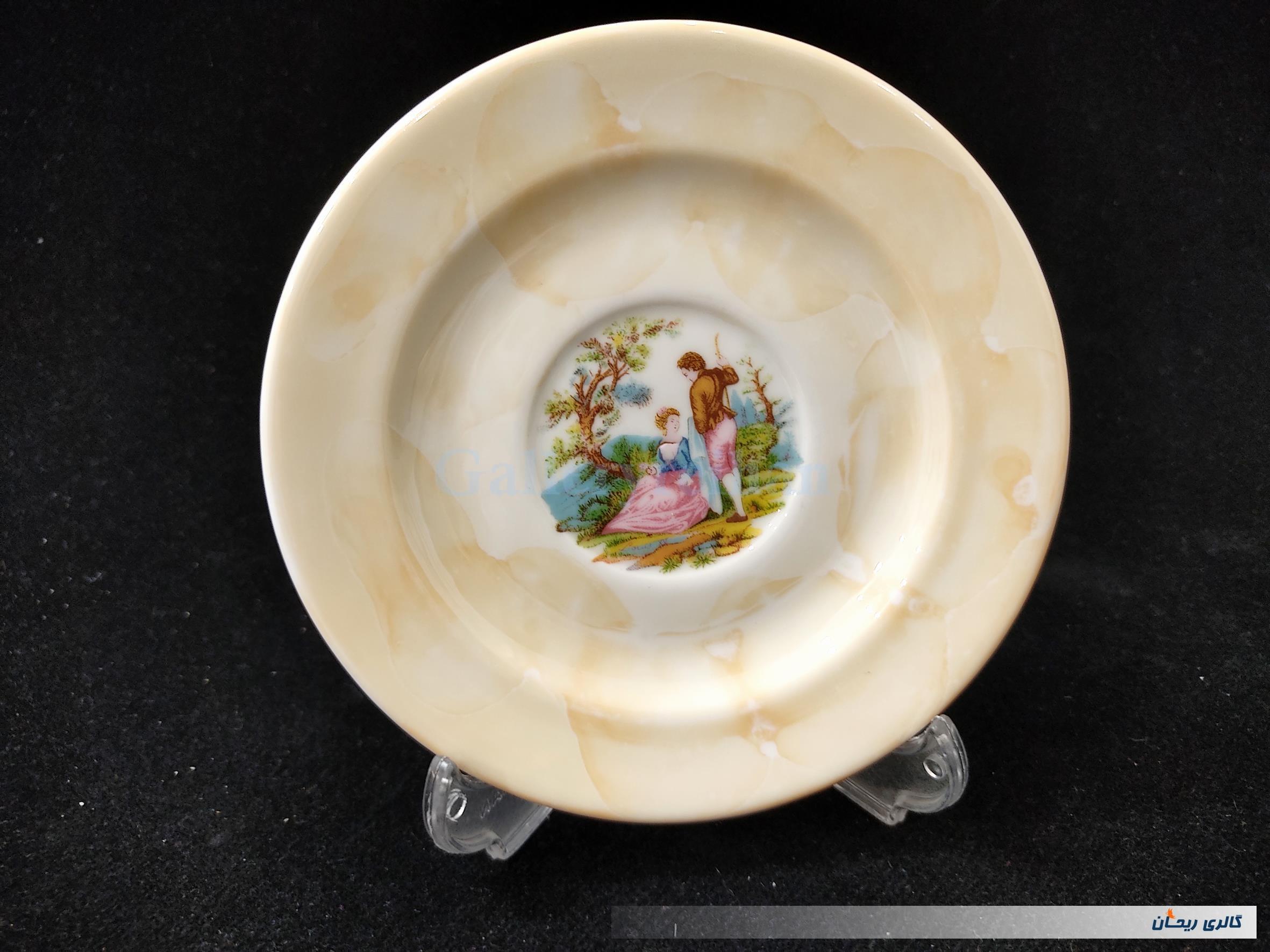 دیوارکوب یا زیر فنجانی لیلی و مجنون قدیمی 