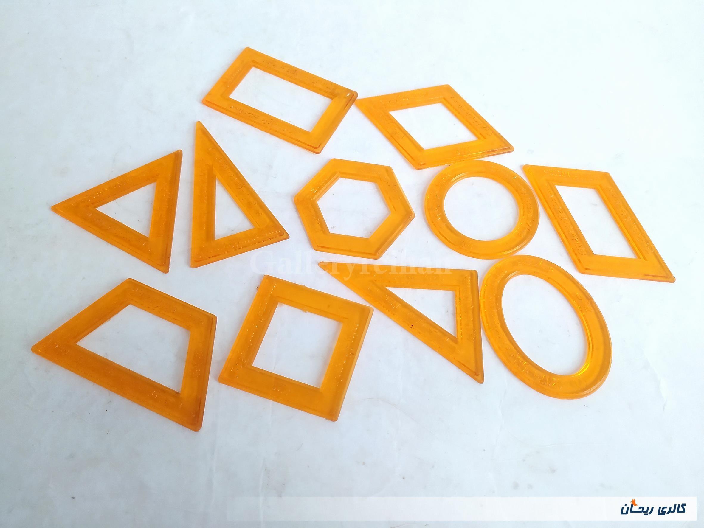 شابلون قدیمی و نوستالژی مدل اشکال هندسی 