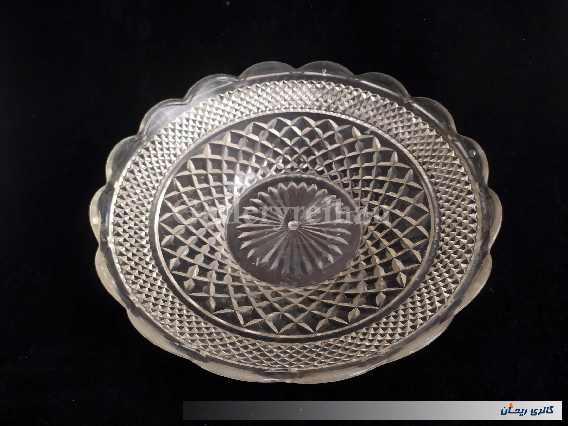 میوه خوری طرح خشتی پلاستیکی قدیمی 