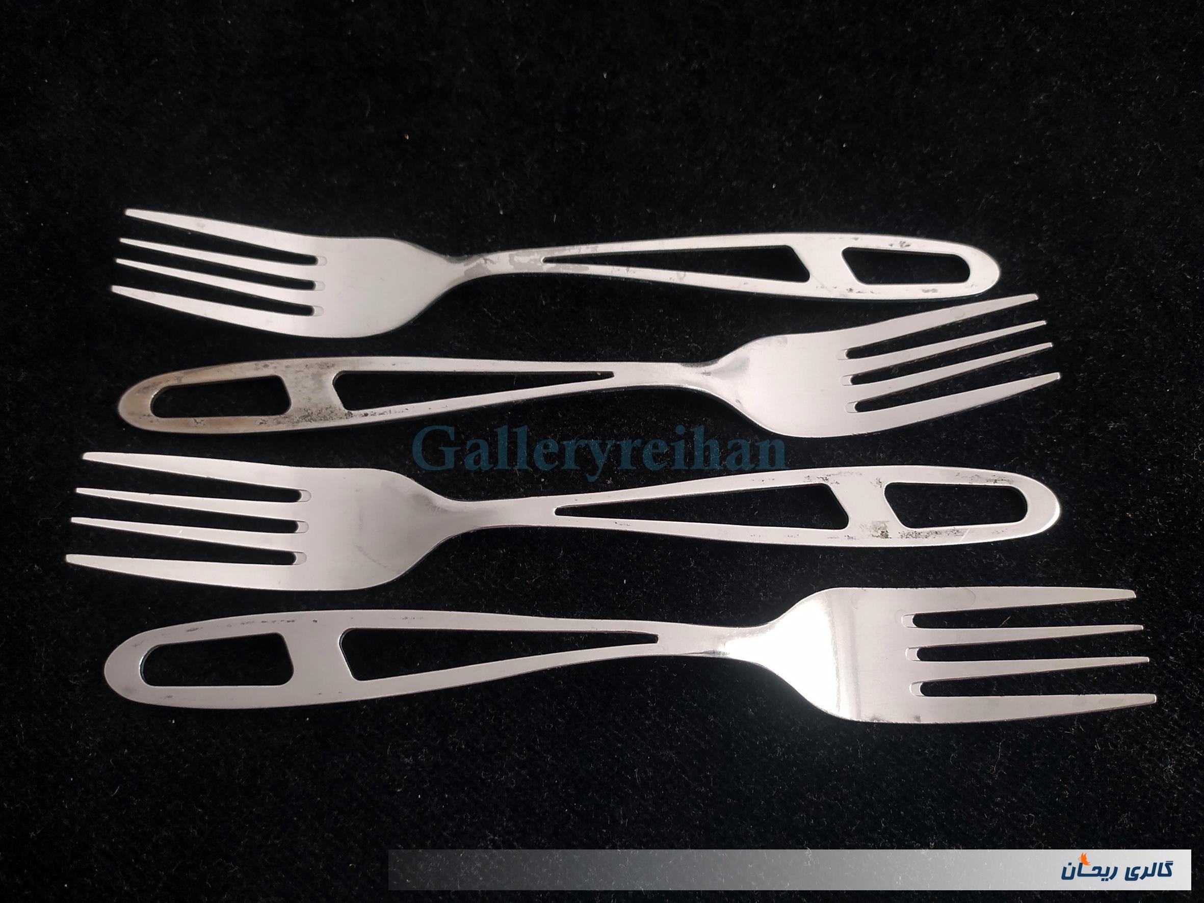 4عدد چنگال قدیمی STAINLESS ساخت آلمان