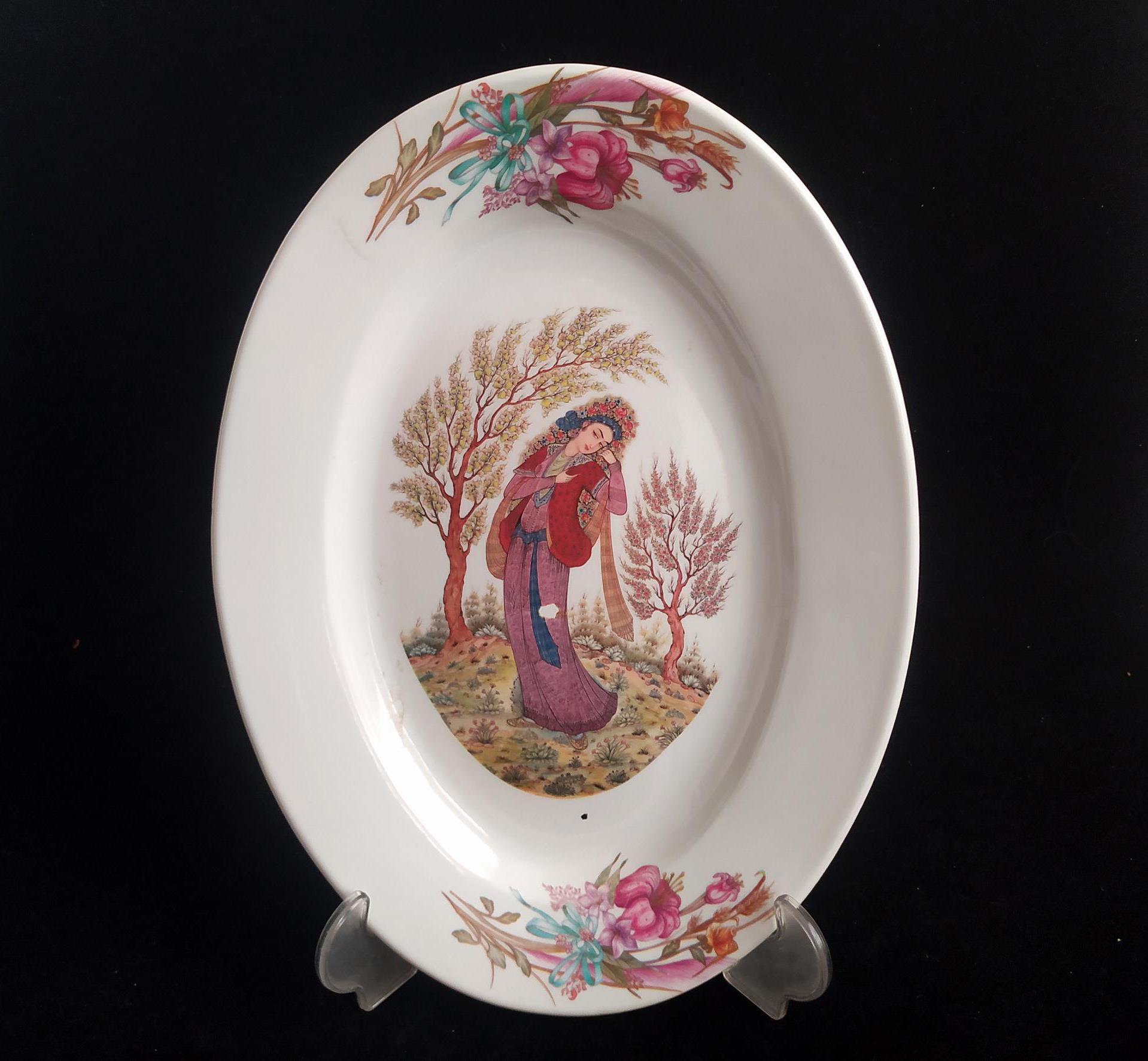 دیس قدیمی ملامین زیبا طرح لیلی