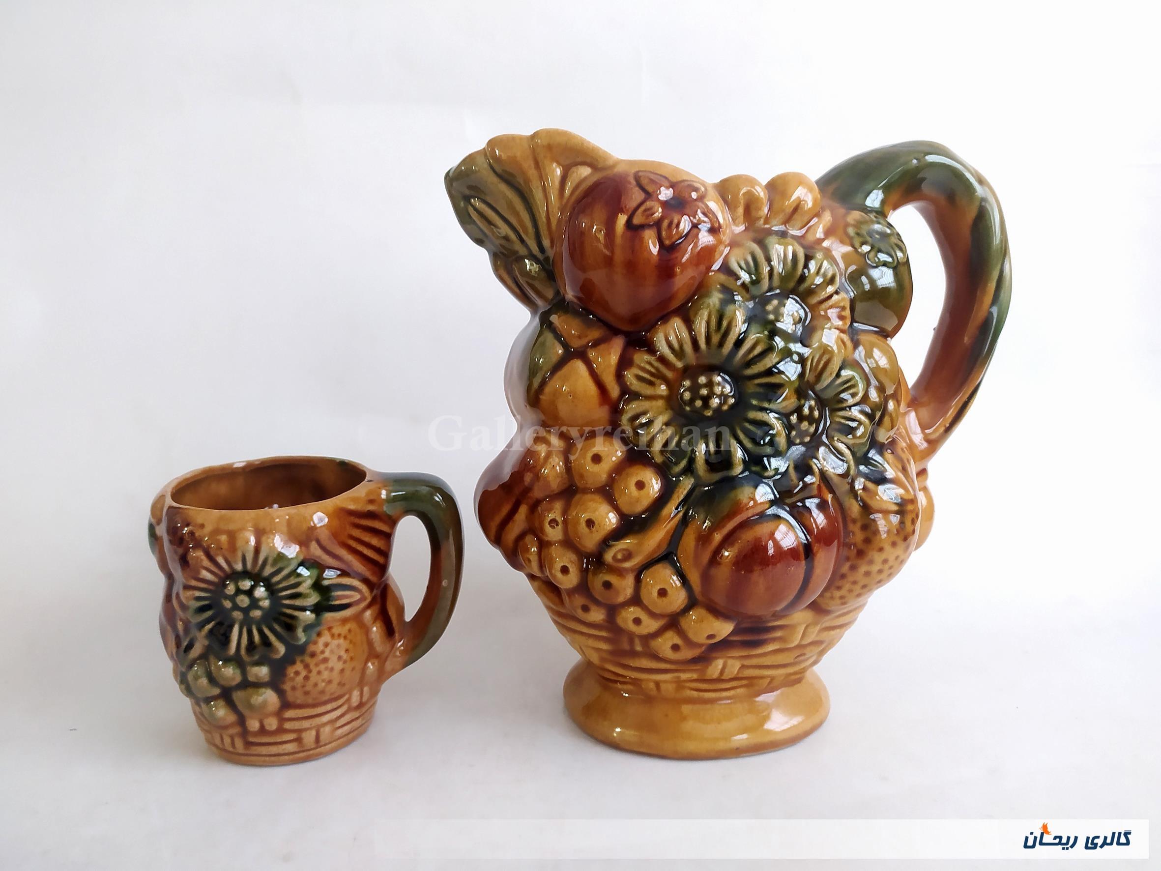پارچ و لیوان سرامیکی قدیمی گل و میوه 