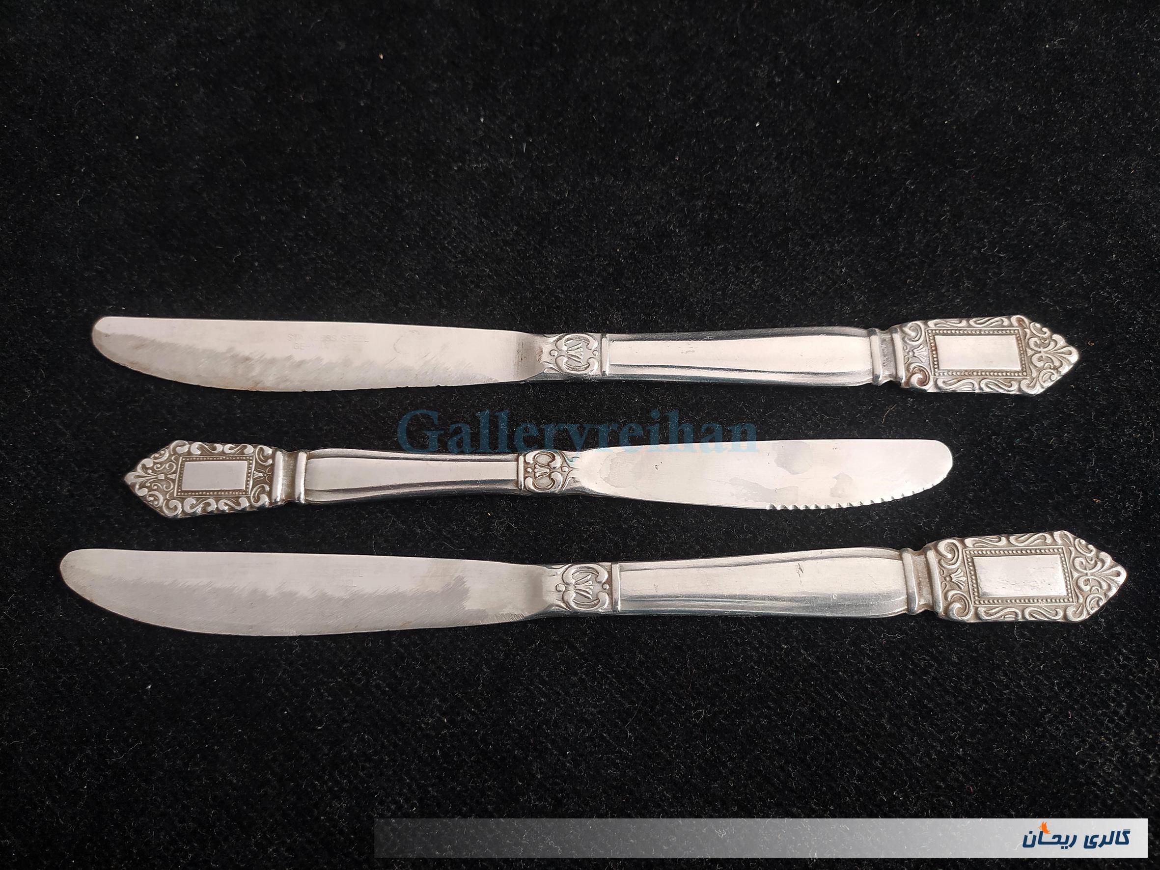 3 عدد چاقوی قدیمی STAINLESS مدل کتیبه ای