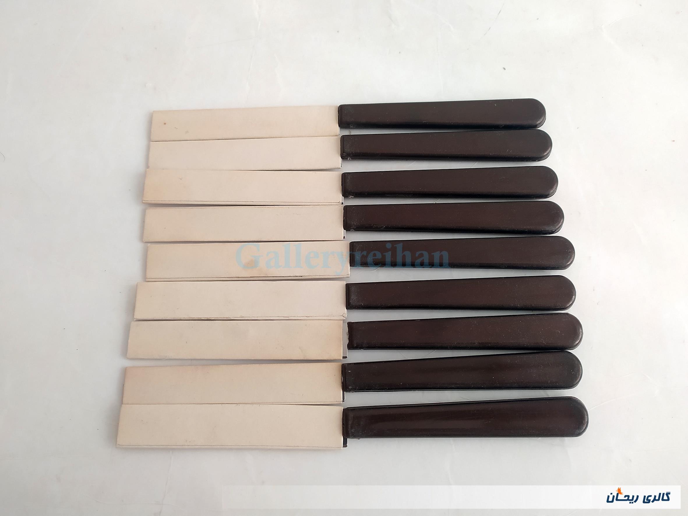 9 عدد چاقوی قدیمی STAINLESS با دسته خاص