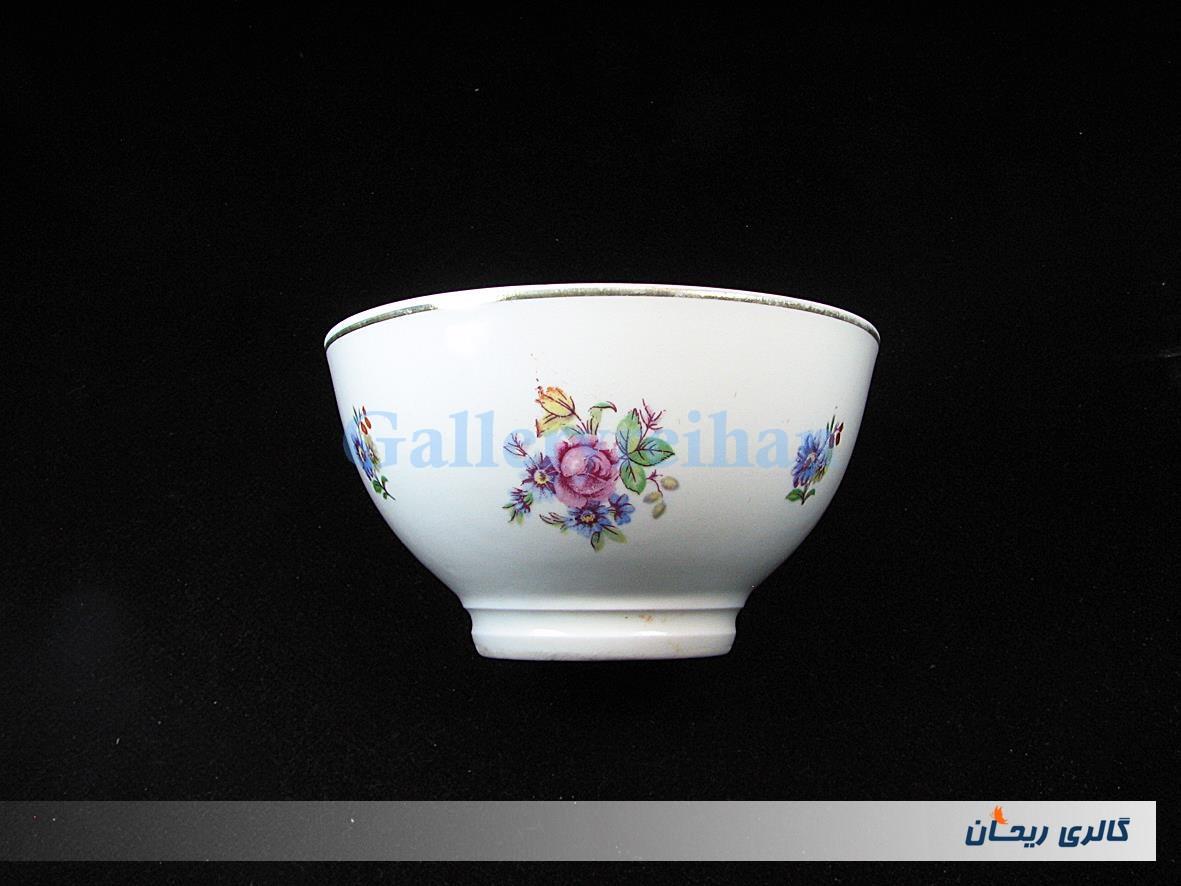 کاسه روسی قدیمی طرح گل زیبا 