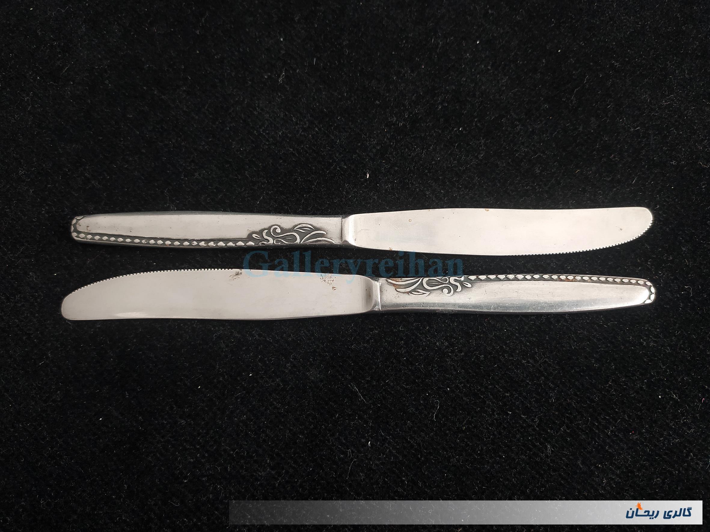 2 عدد چاقوی قدیمی STAINLESS با طرح زیبا