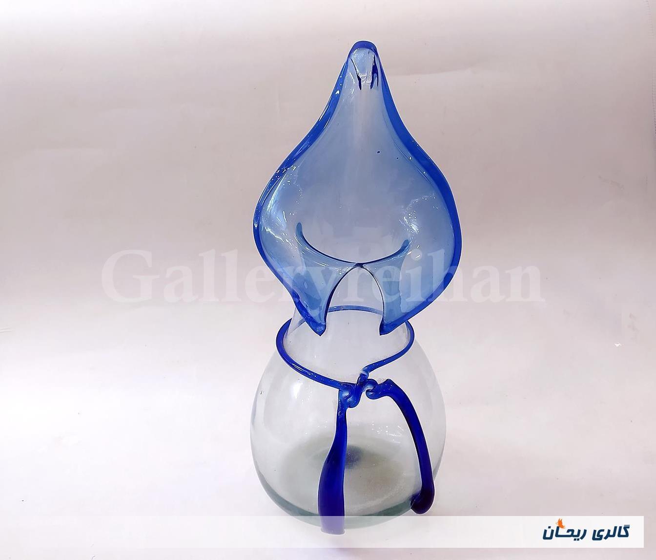 گلدان شیشه ای دستساز خوشرنگ قدیمی آبی