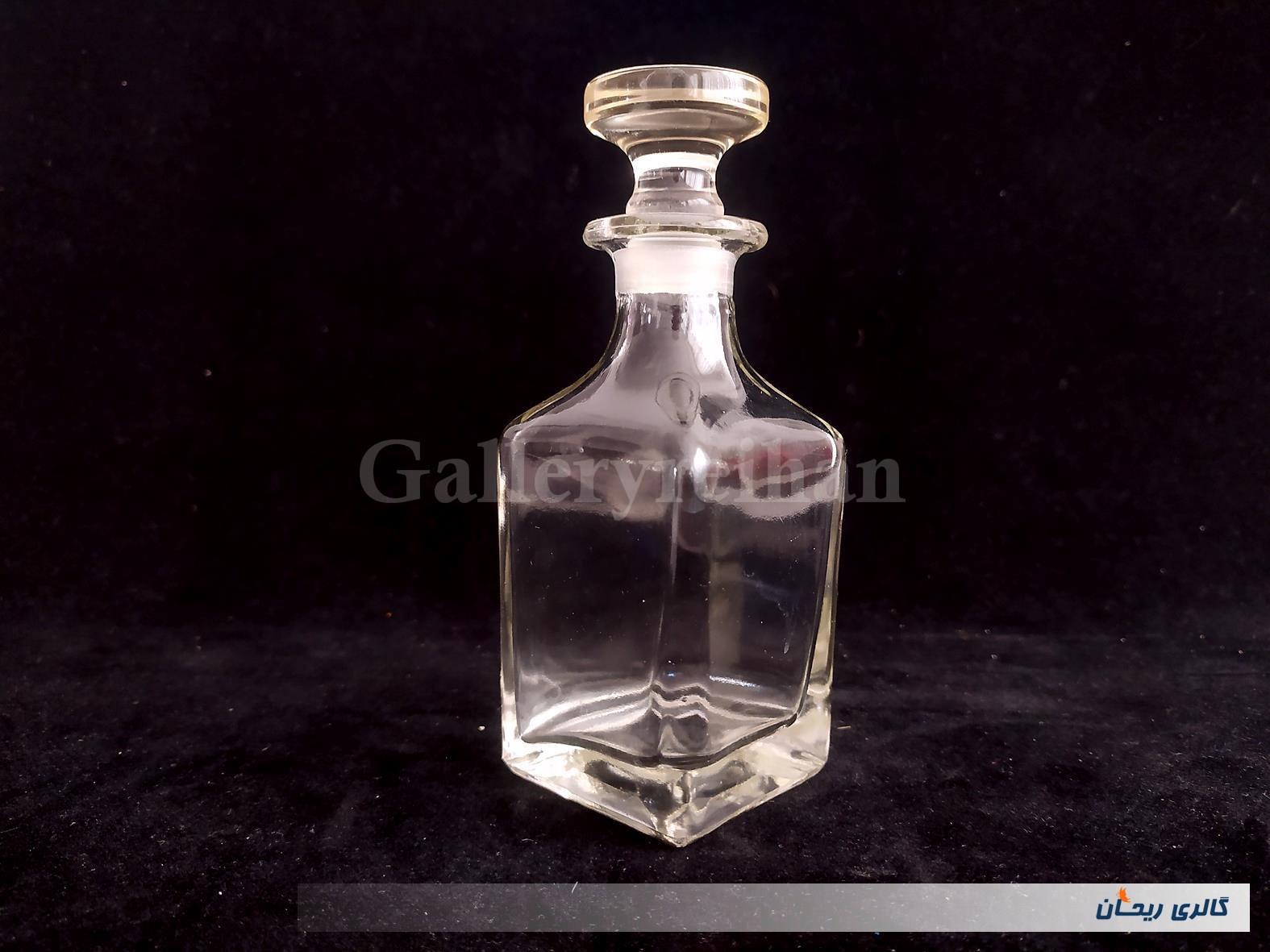 1عدد شیشه مخصوص نگهداری عطر و مایعات