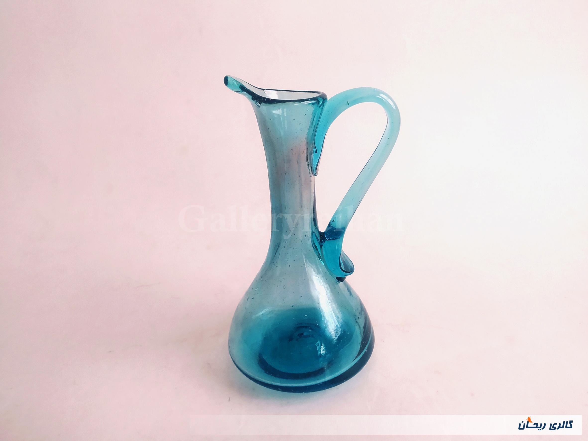 پارچ مینیاتوری و کوچک دستساز شیشه ای آبی