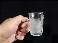 یک دست استکان قدیمی گل برجسته سوگا ژاپن