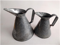 یک جفت روغن دان قدیمی 1 و 2 لیتری