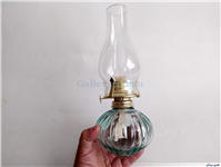 چراغ نفتی زیبا طرح شیاردار سبز آبی کمرنگ