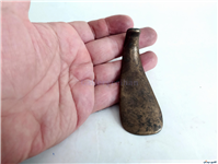 پاشنه کش برنجی جیبی قدیمی و دستساز 