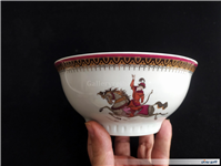 کاسه چینی قدیمی طرح شکارگاه لاکی رنگ