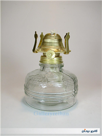 یک عدد چراغ نفتی زیبا کاملا سالم 
