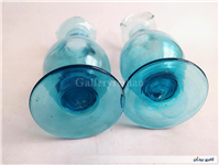 یک جفت گلدان پایه دار قدیمی دستساز آبی 