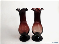 2 عدد گلدان پایه دار قدیمی دستساز زرشکی 