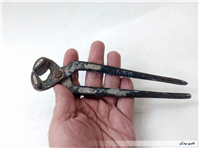 گاز انبر قدیمی شرکتی همراه با میخ کش 