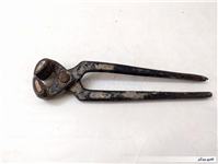 گاز انبر قدیمی شرکتی همراه با میخ کش 