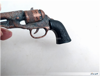 هفت تیر مسی قدیمی دکوری با دسته پلاستیکی   