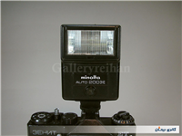 فلاش قدیمی دوربین عکاسی Minolta AUTO200ژاپن 
