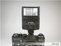 فلاش قدیمی دوربین عکاسی Minolta AUTO200ژاپن 