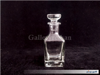 یک عدد شیشه مخصوص نگهداری عطر و مایعات