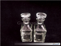 یک جفت شیشه مخصوص نگهداری عطر و مایعات