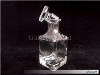 یک عدد شیشه مخصوص نگهداری عطر و مایعات