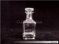 یک عدد شیشه مخصوص نگهداری عطر و مایعات
