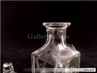 یک جفت شیشه مخصوص نگهداری عطر و مایعات